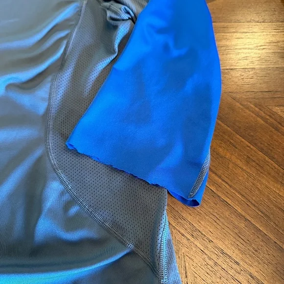 Boys Medium sports athletic shirt 3-Pack - Picture 9 of 9